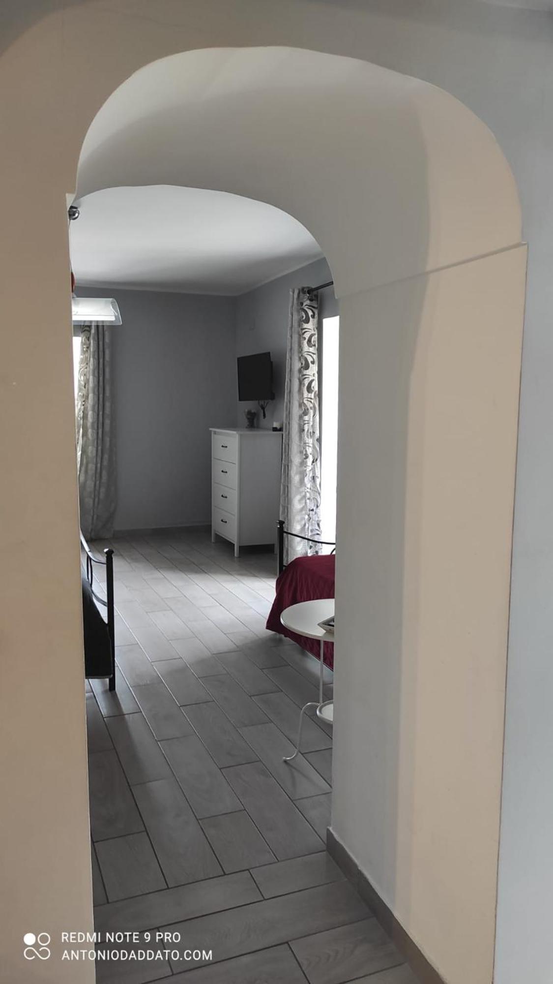 Piazza Dante 22 Apartment نابولي الغرفة الصورة
