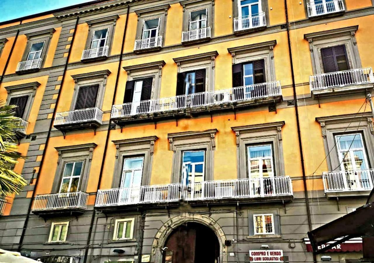 Piazza Dante 22 Apartment نابولي المظهر الخارجي الصورة