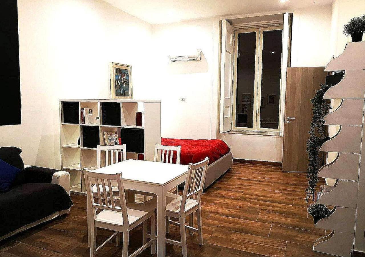 Piazza Dante 22 Apartment نابولي المظهر الخارجي الصورة